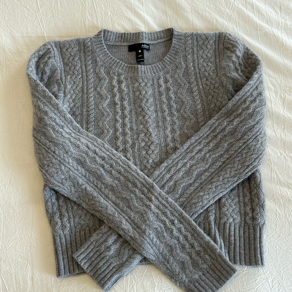 AQUA Cashmere grey cable knit sweater size M